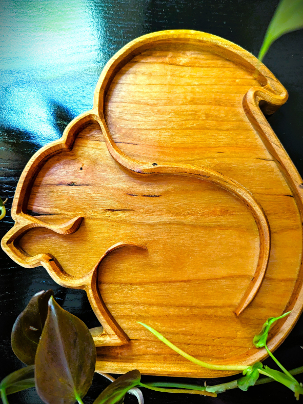 Squirrel catchall tray made from premium Appalachian wormy maple wood in Asheville, NC. Perfect for organizing  and storing jewelry, coins, keys, food, tobacco, and other items.